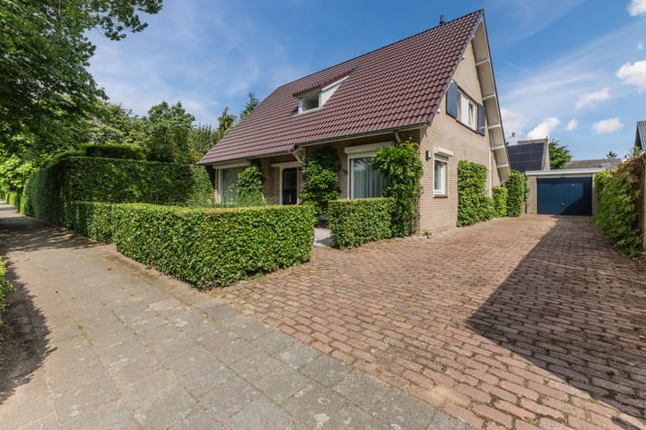 Foto 54 van Mercury 8