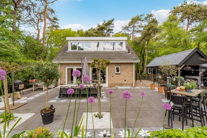 Foto 47 van Mulligenweg 28