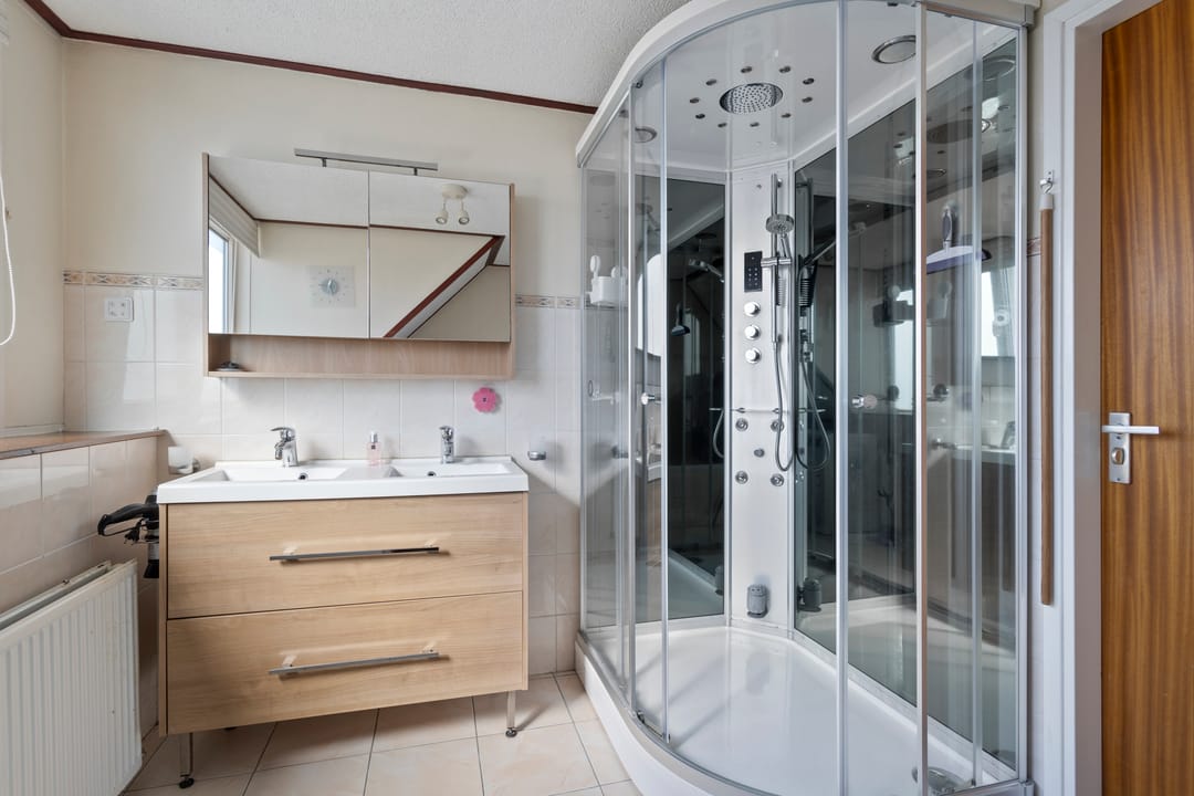 Foto 28 van Meerbon 6