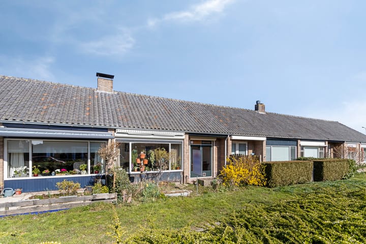 Foto 1 van Margrietstraat 12