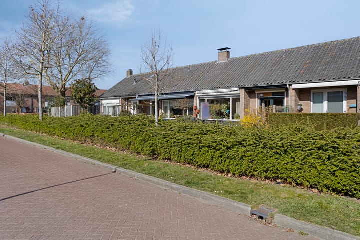 Foto 26 van Margrietstraat 12