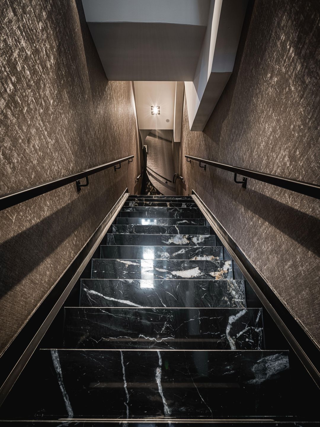 Foto 43 van Van Breestraat 153-3