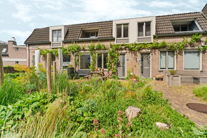 Foto 2 van St. Stevenskerkhof 33