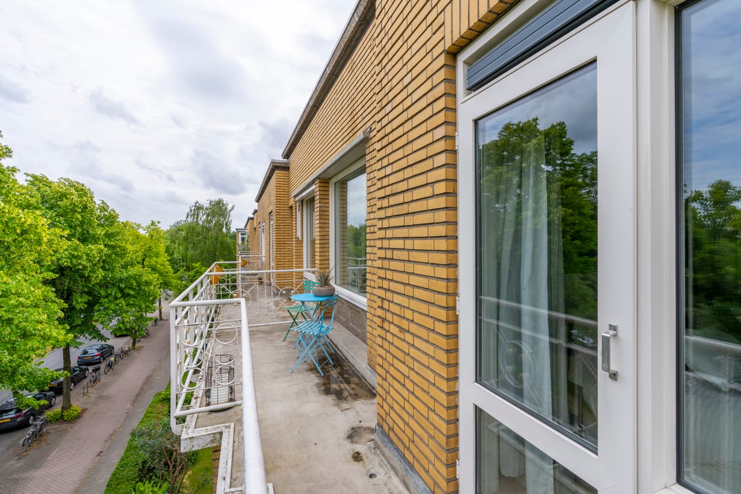 Photo 11 of Lessinglaan 49-3