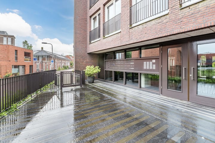 Foto 10 van Boomstraat 116