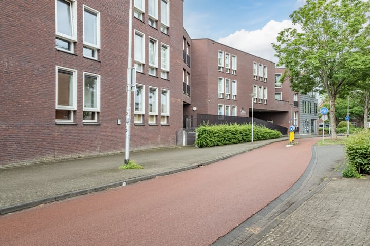 Foto 15 van Boomstraat 116