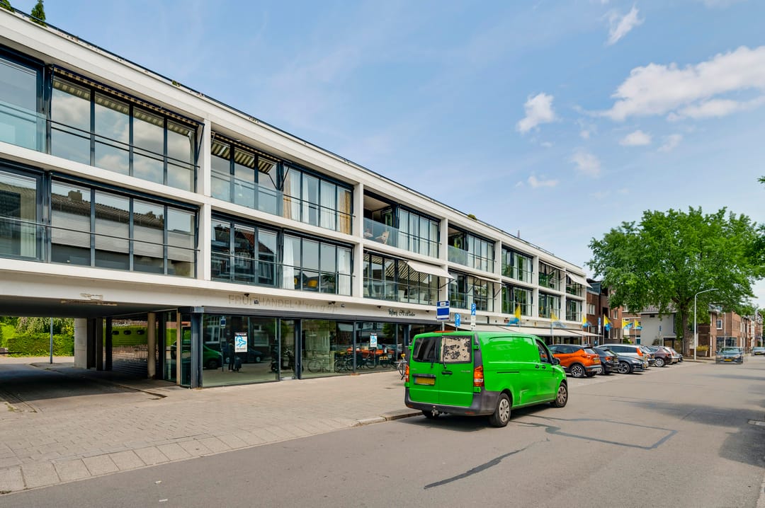 Photo 2 of Glacisweg 32-D