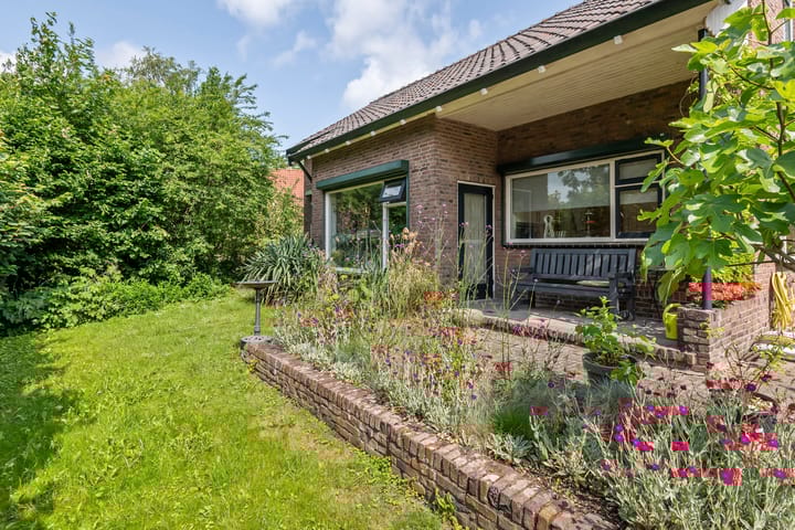 Foto 14 van Smalriemseweg 2