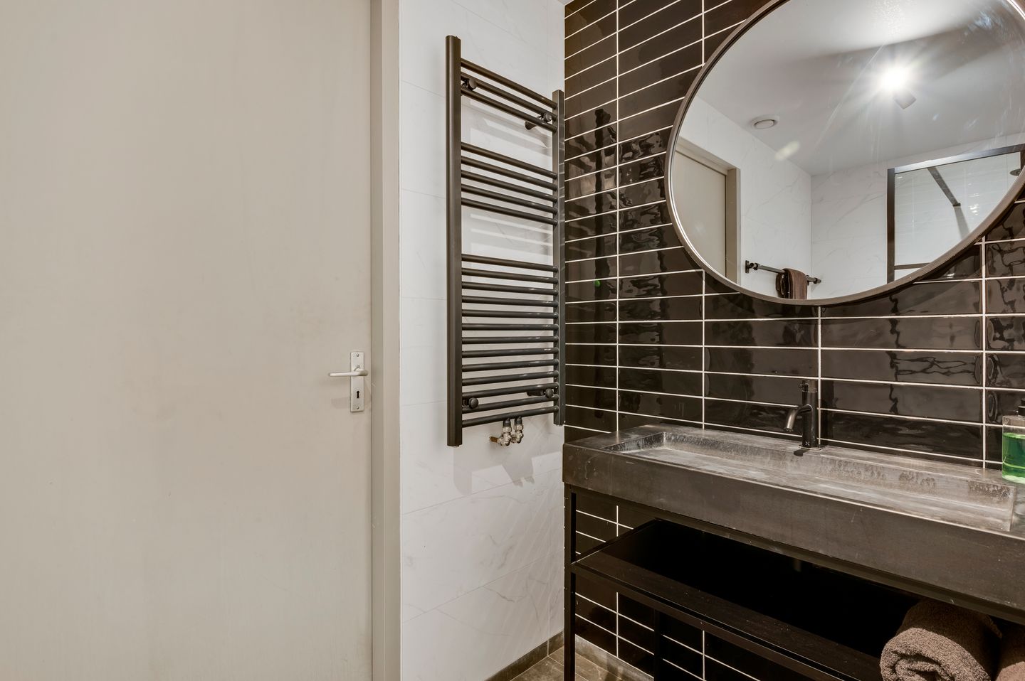 Photo 20 of Glacisweg 32-D