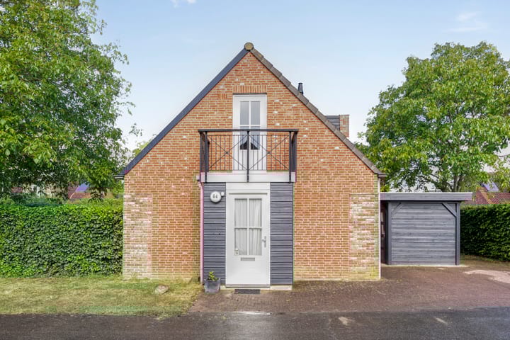 Foto 4 van Bronsbergen 25-R64