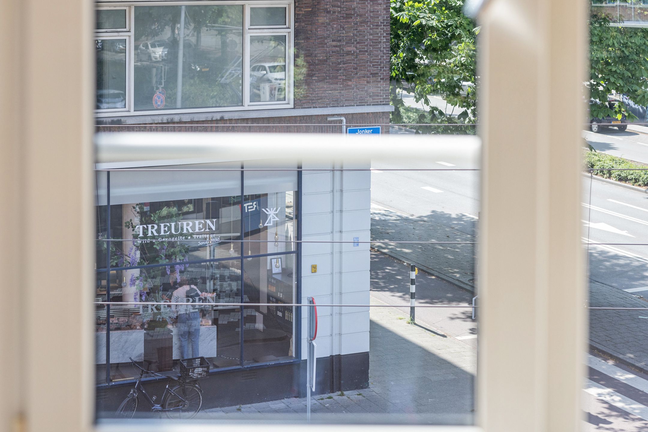 Photo 12 of Admiraal de Ruyterweg 30-C