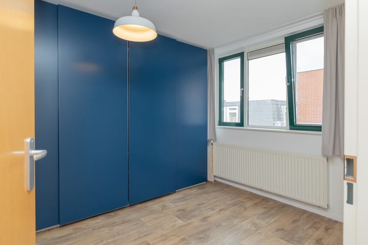 Foto 12 van Henri Dunantplein 63