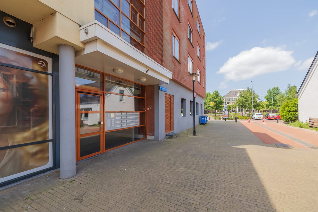 Foto 31 van Henri Dunantplein 63