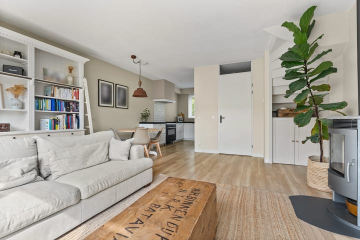 Foto 11 van Van Raemdonckstraat 52