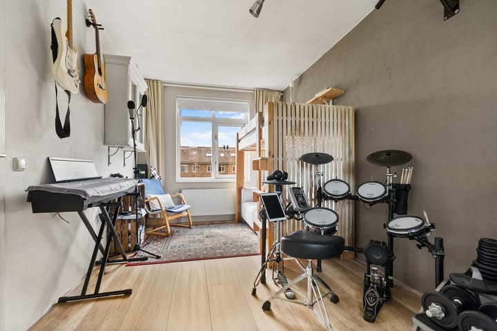 Foto 22 van Van Raemdonckstraat 52