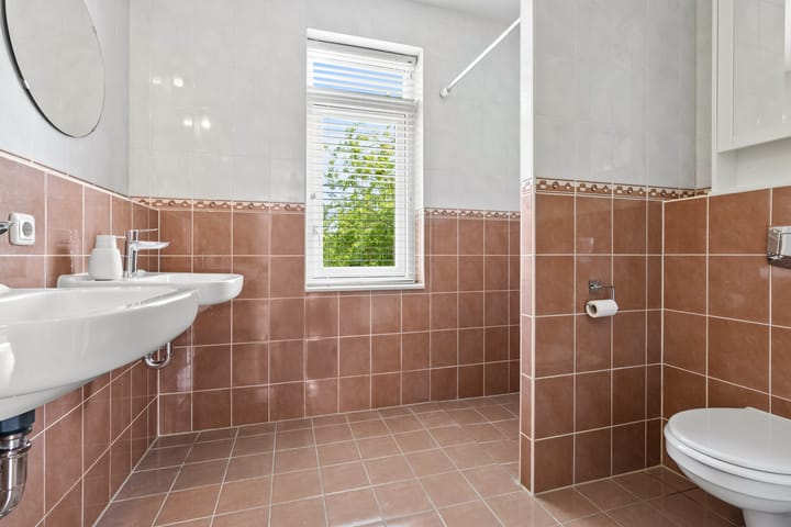 Foto 25 van Van Raemdonckstraat 52