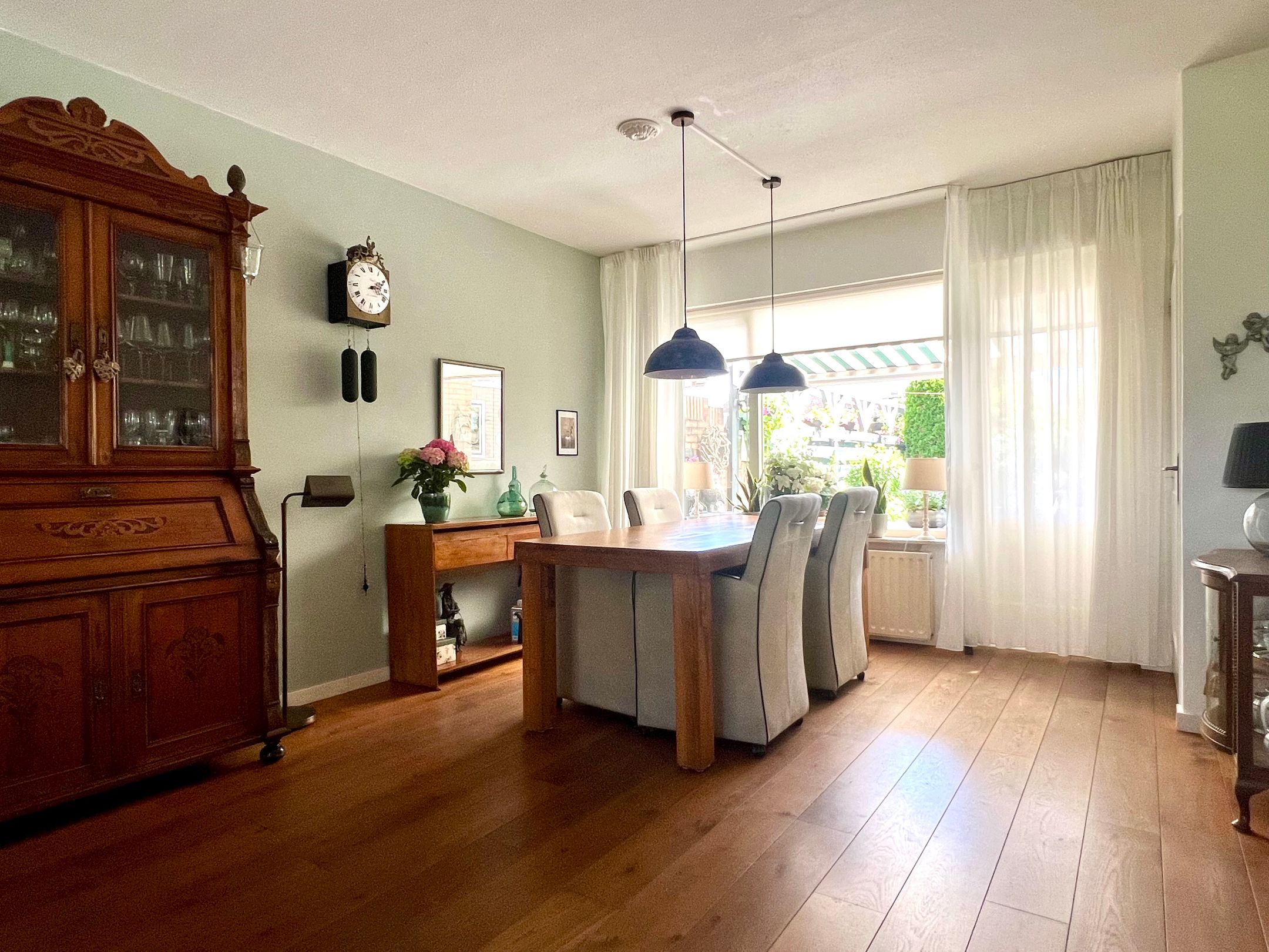 Foto 3 van Burggraaf Zwederlaan 18