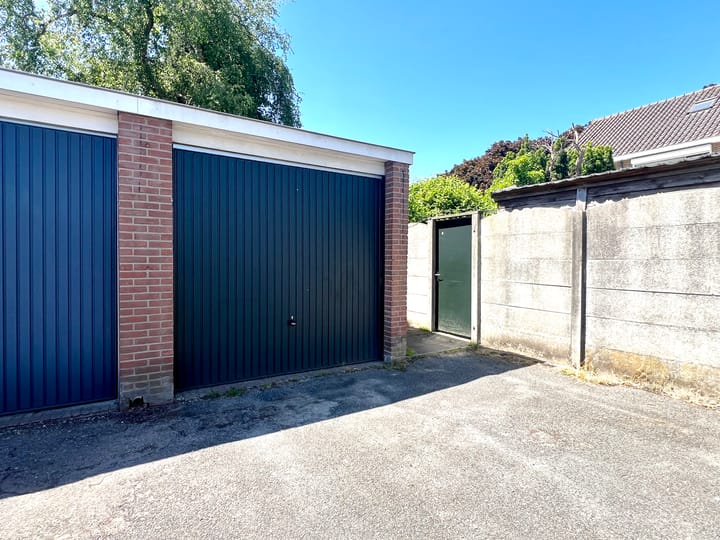 Foto 16 van Burggraaf Zwederlaan 18