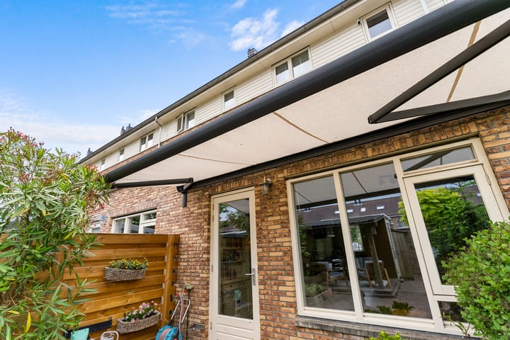 Foto 44 van Van Raemdonckstraat 52