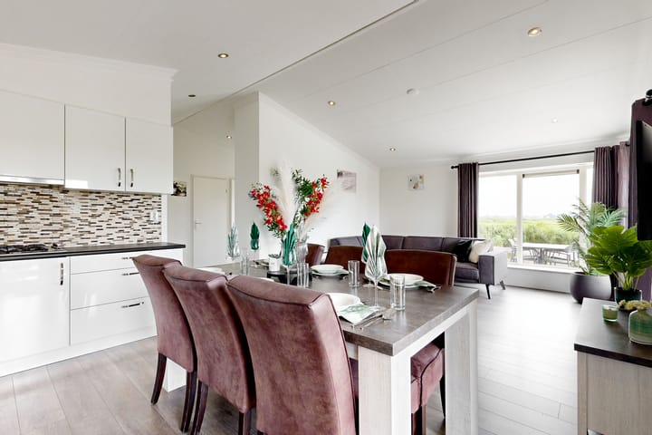 Photo 14 of Burgemeester Dalenbergstraat 50-530B