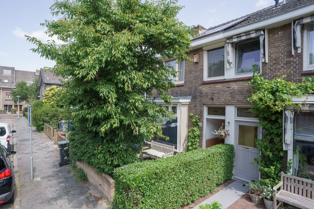 Foto 1 van Floresstraat 20