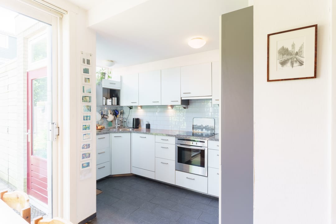 Foto 8 van Floresstraat 20