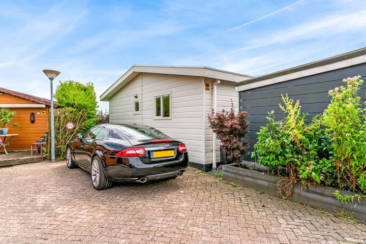 Photo 31 of Burgemeester Dalenbergstraat 50-530B