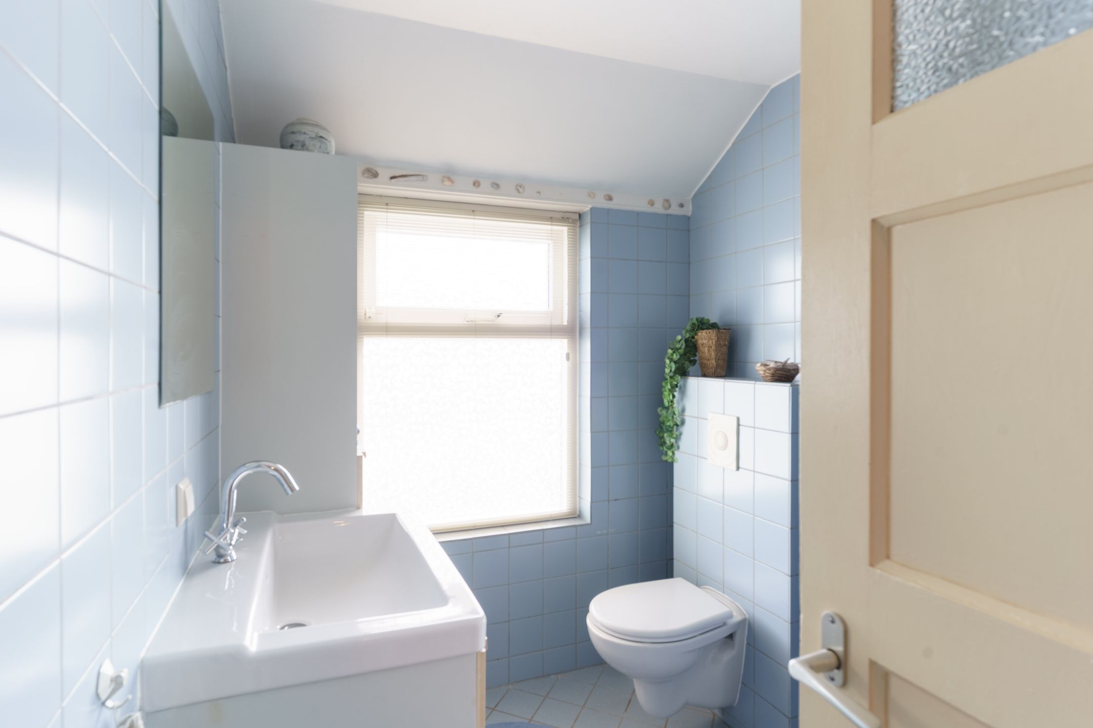 Foto 15 van Floresstraat 20