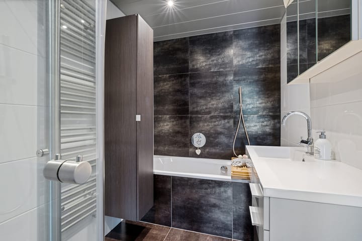 Photo 16 of Eysingapad 4