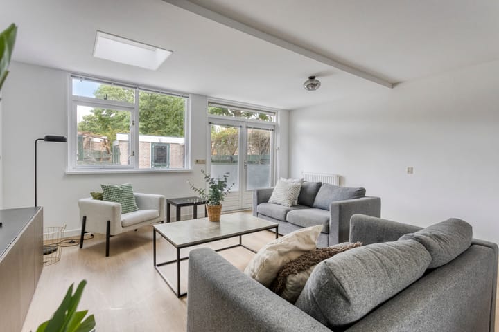 Foto 8 van Poortwachter 114