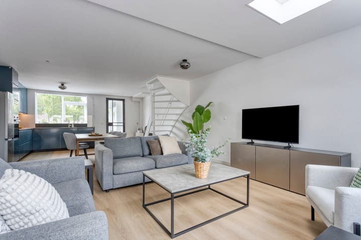 Foto 12 van Poortwachter 114