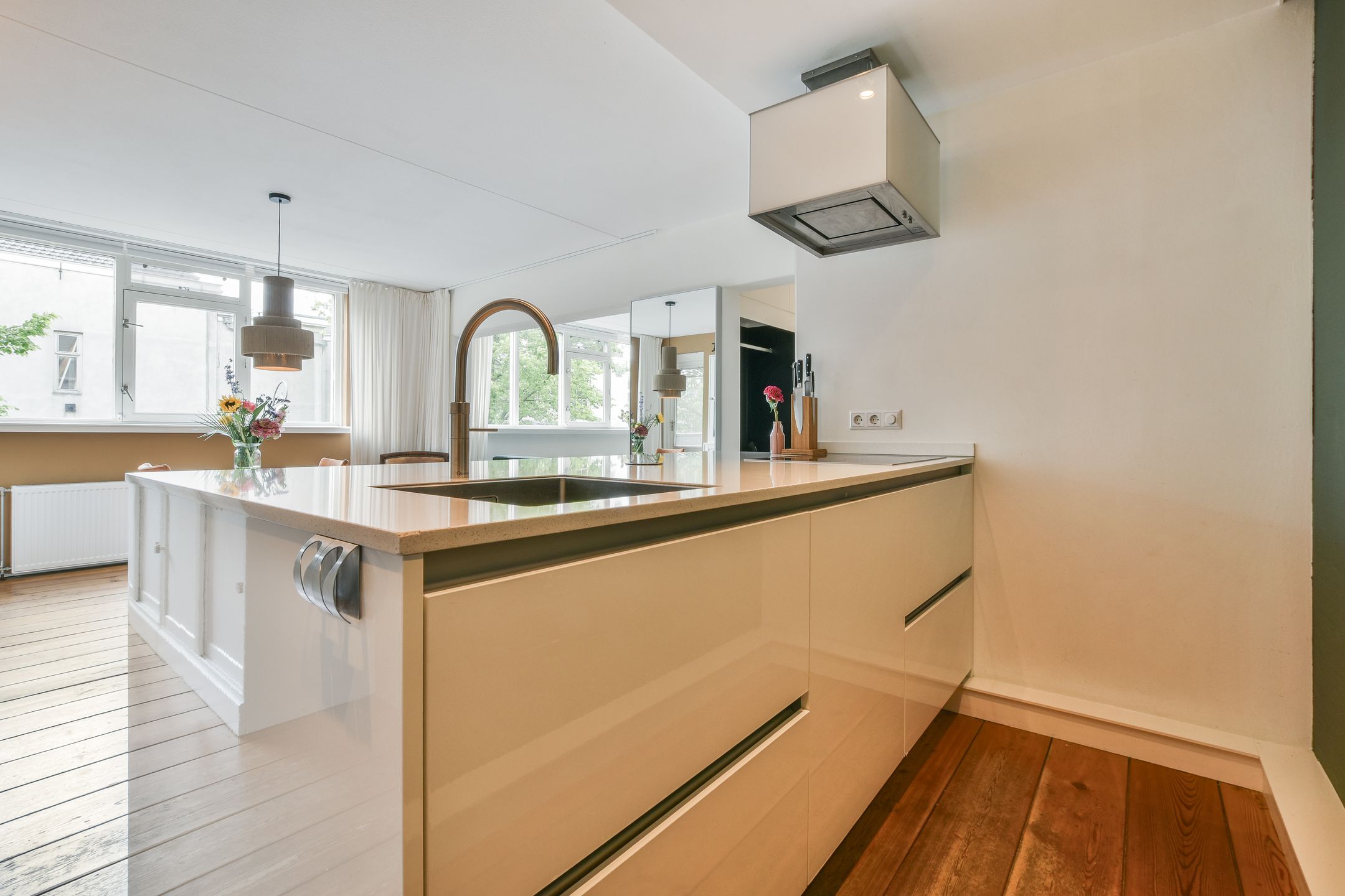 Foto 6 van Windroosplein 134