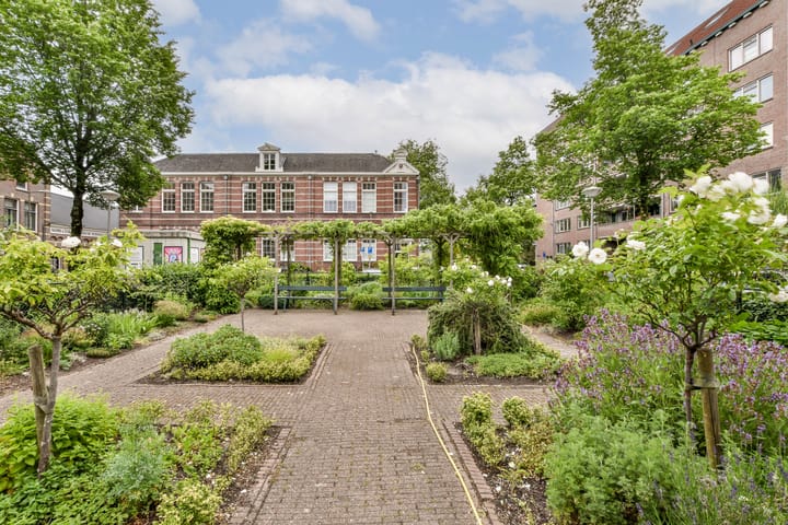 Photo 23 of Windroosplein 134