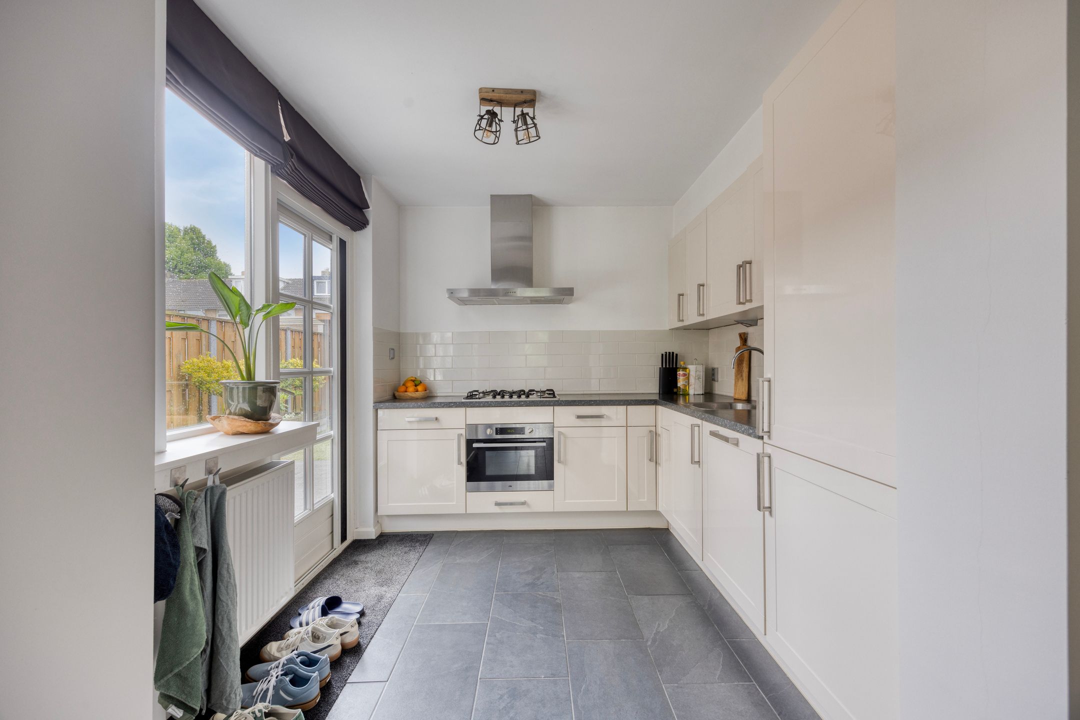 Foto 9 van Bloemhofweg 104