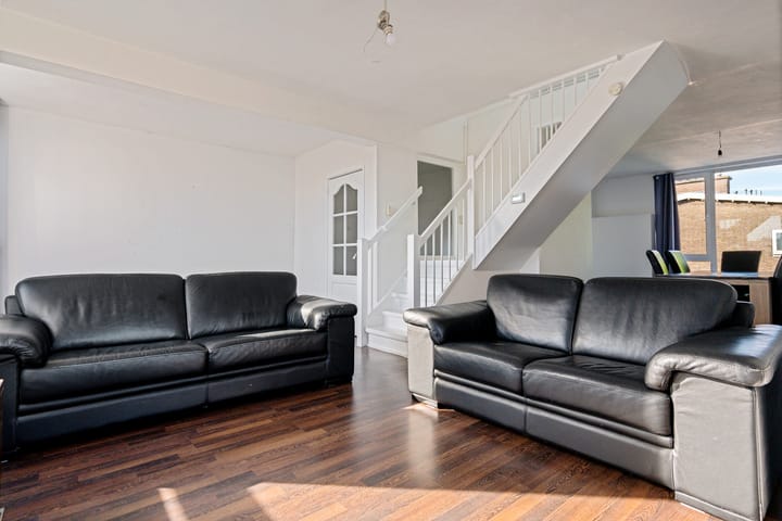 Foto 2 van Leyweg 547