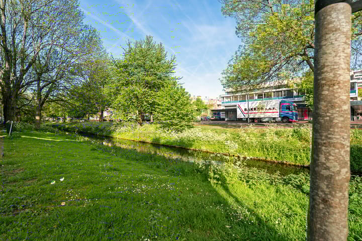 Foto 9 van Leyweg 547