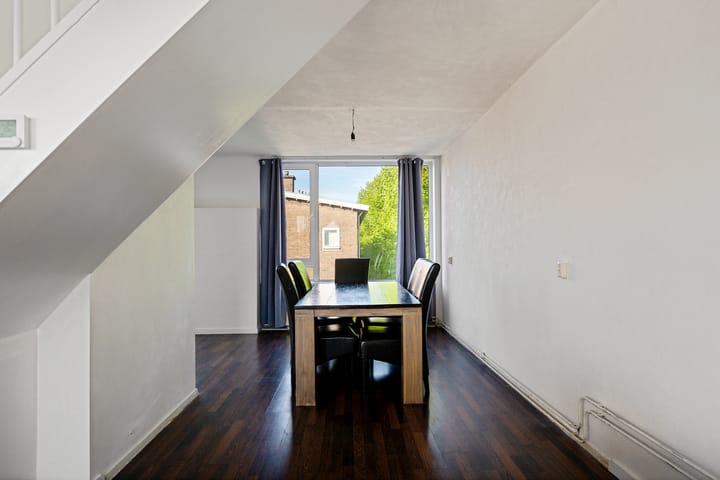 Foto 16 van Leyweg 547