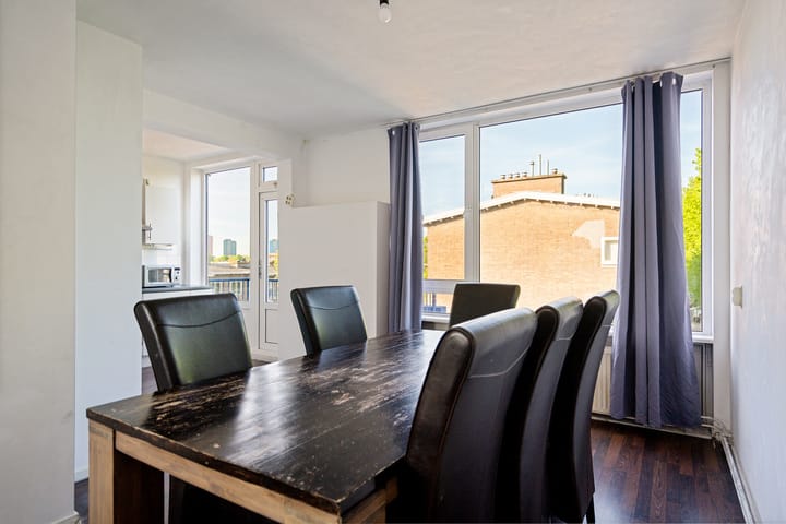 Foto 17 van Leyweg 547