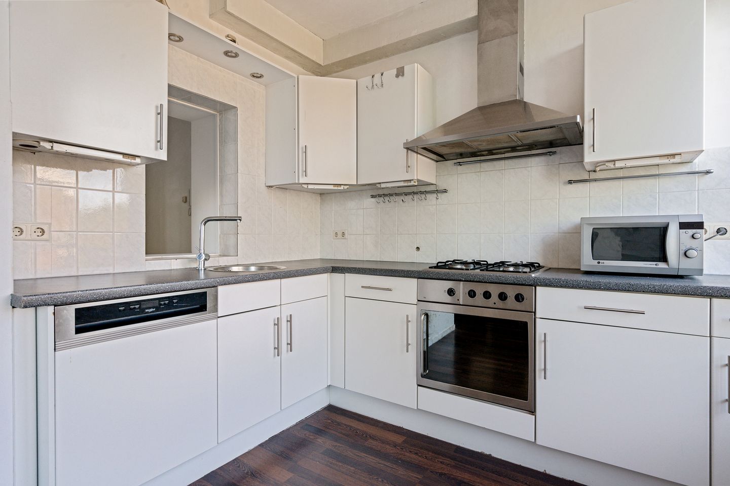 Foto 20 van Leyweg 547