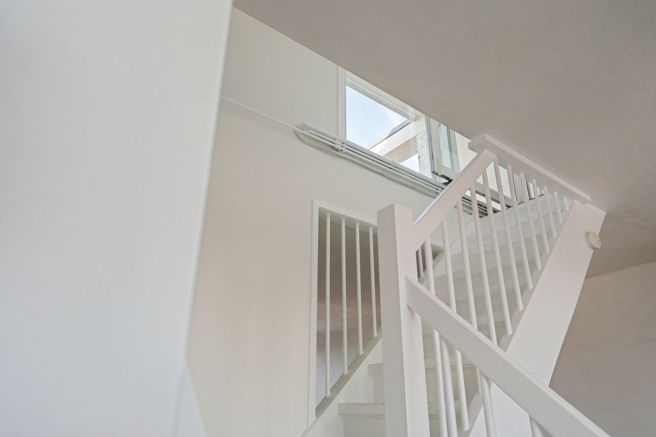 Foto 24 van Leyweg 547