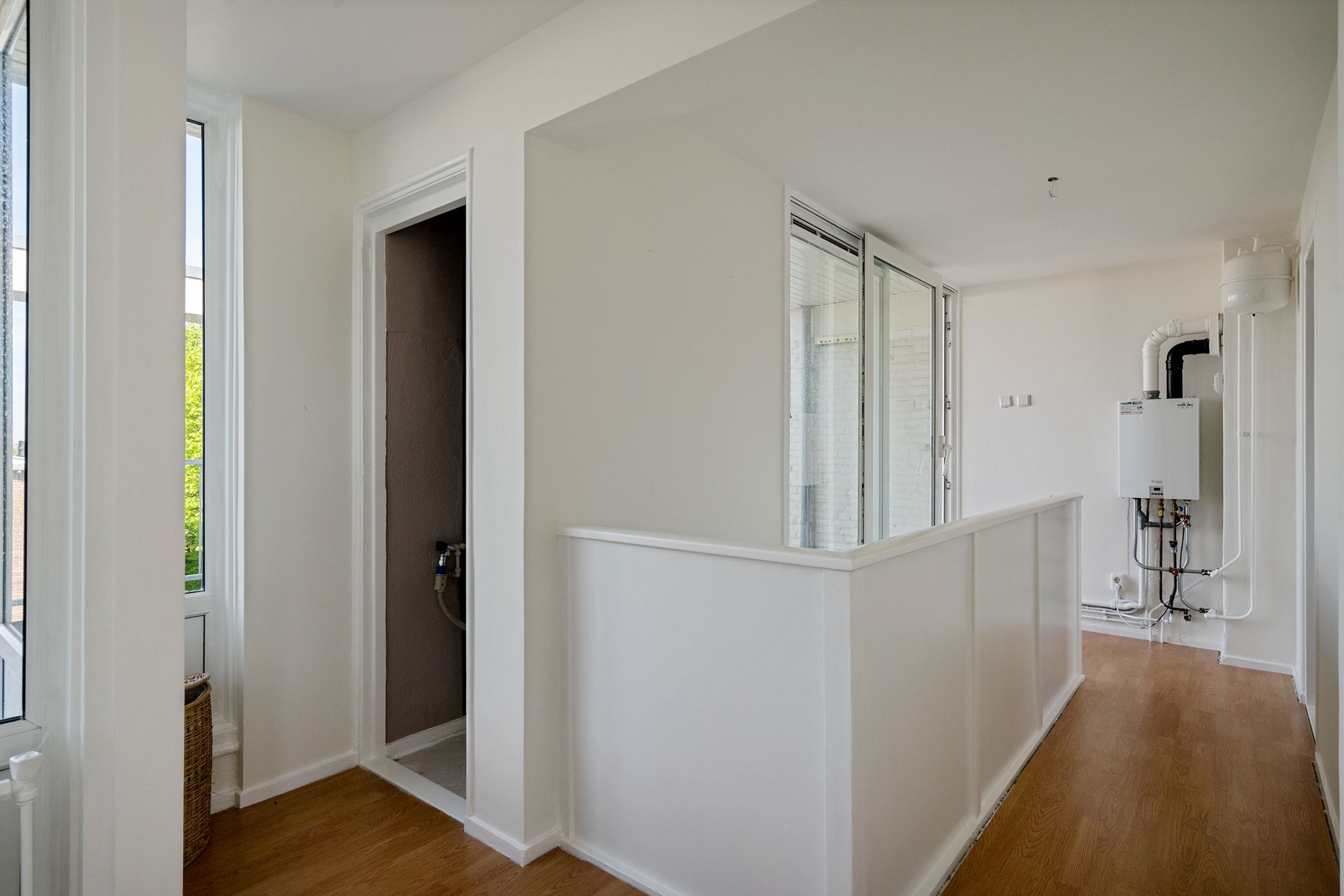 Foto 27 van Leyweg 547