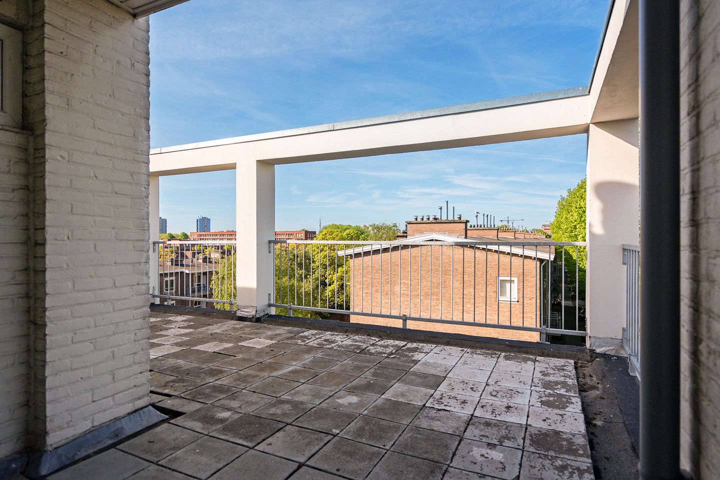 Foto 40 van Leyweg 547