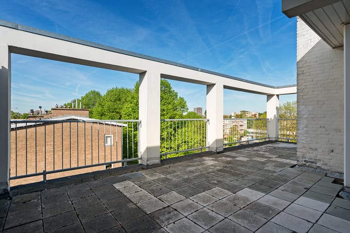 Foto 43 van Leyweg 547