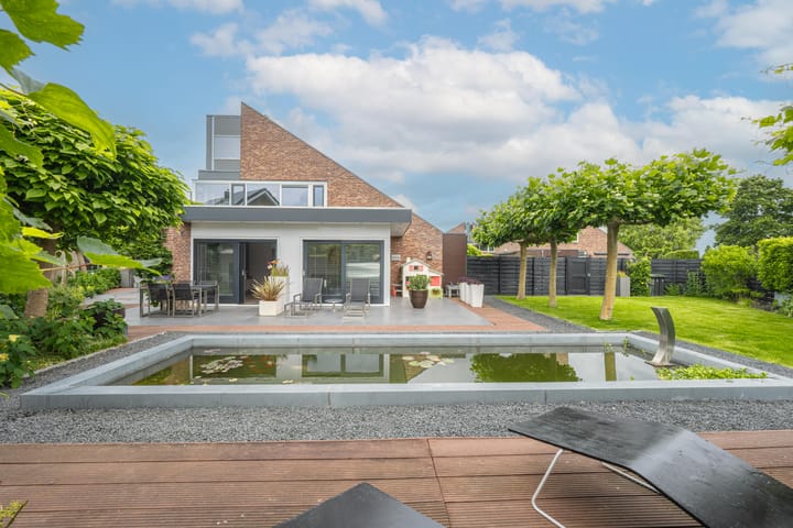 Foto 1 van Marene 24