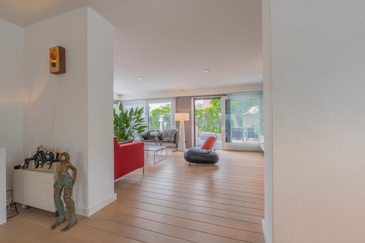 Foto 12 van Marene 24