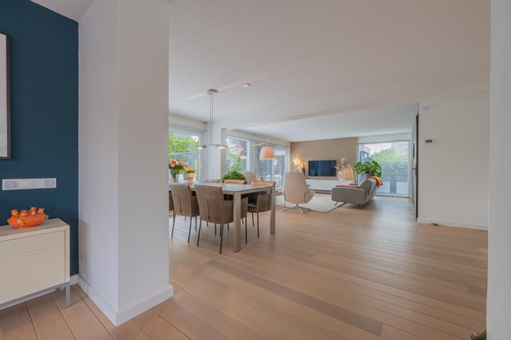 Foto 18 van Marene 24