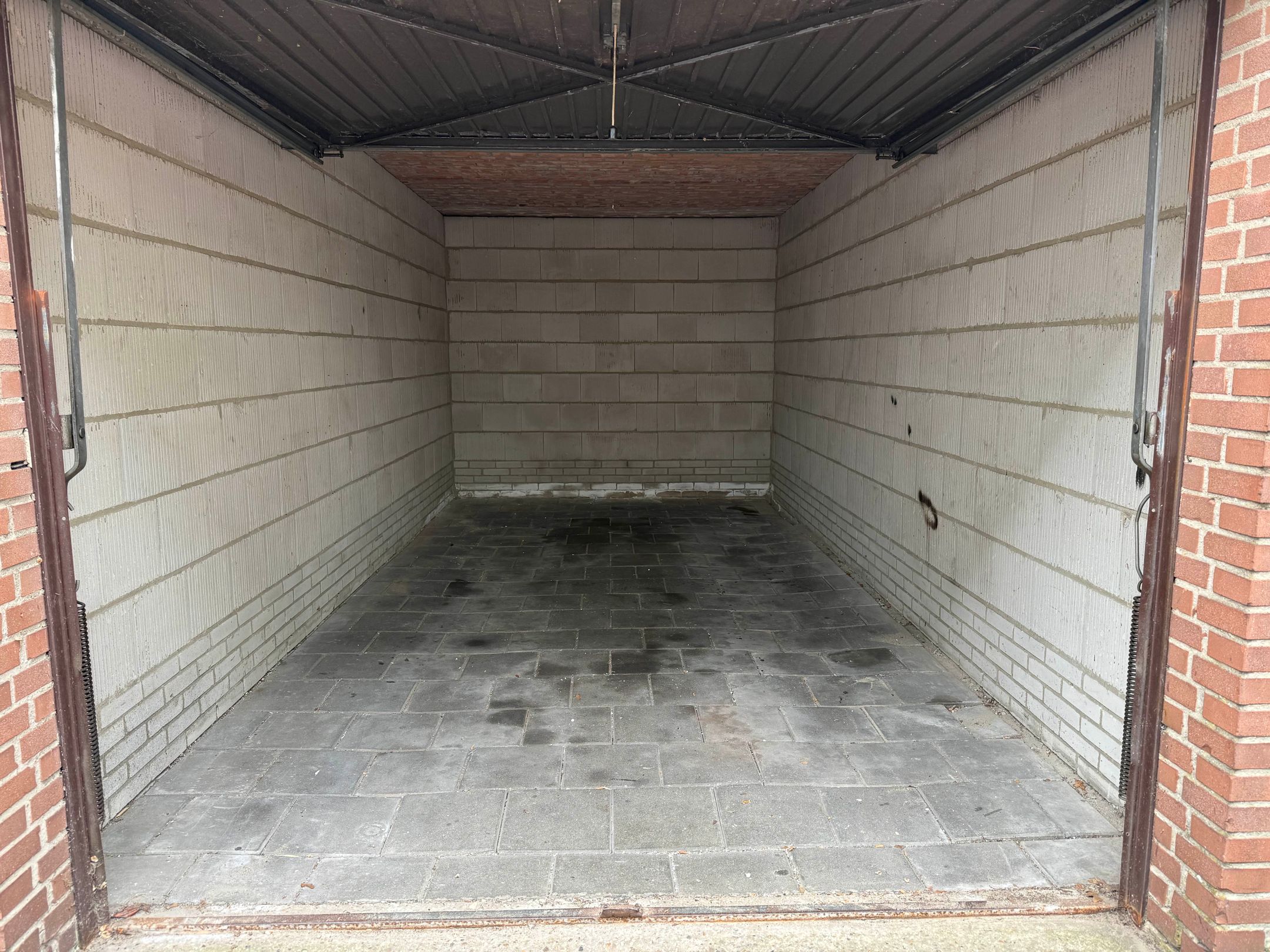 Photo 3 of Lucas Gasselstraat garage nr. 19