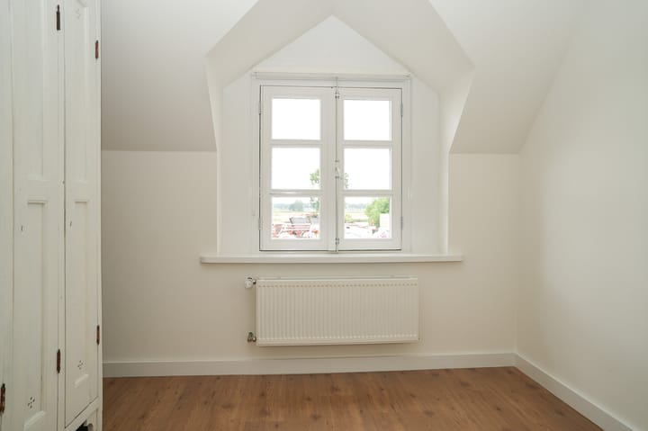 Photo 33 of Maasdijk 42