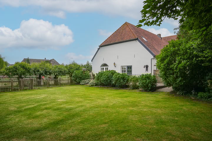 Photo 58 of Maasdijk 42