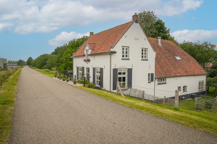 Photo 64 of Maasdijk 42